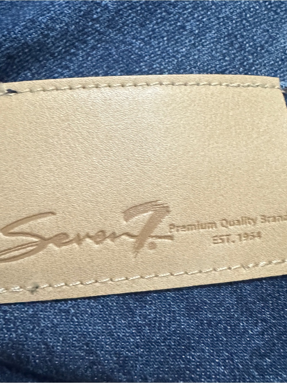 Seven7 Women's Bootcut Jeans in Classic Blue Wash - Picture 3 of 7